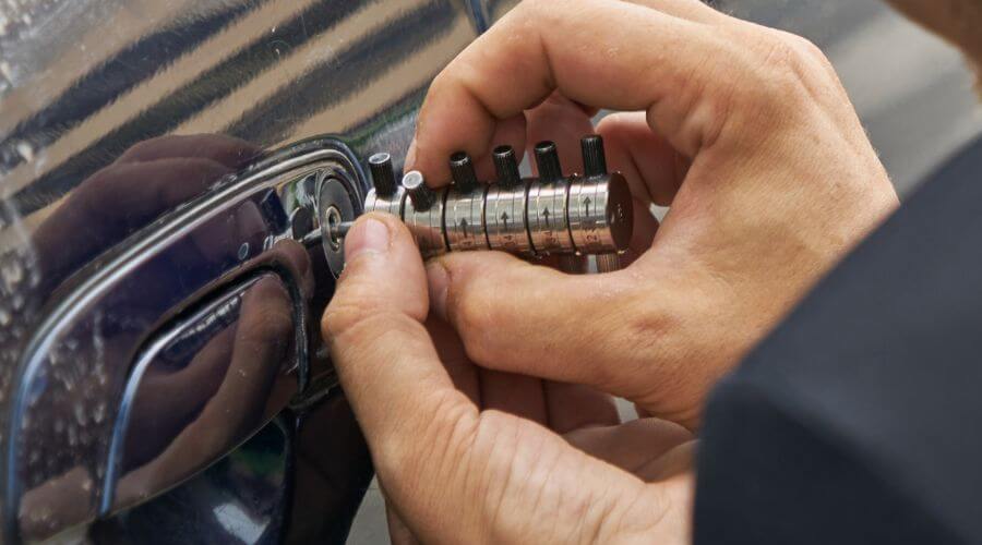 Professional Flat Roofing Installation in Boston, NY